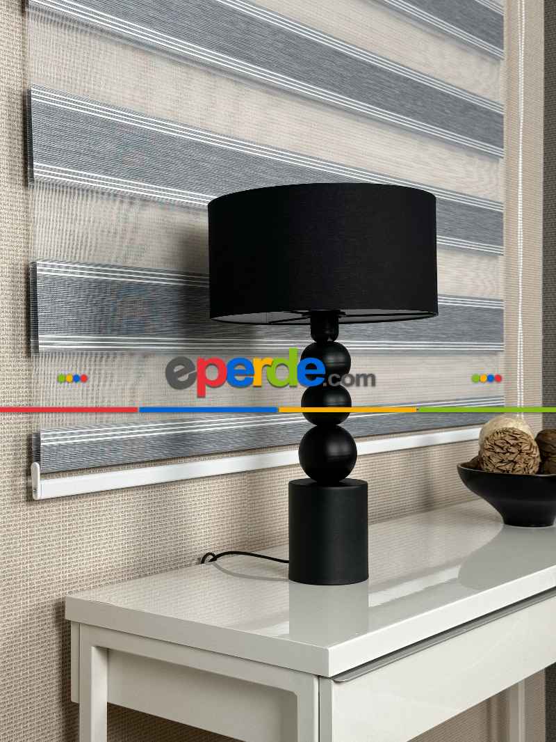 Mutfak Gri Ekru Yarım Pliseli Bambu Zebra Perde, Standart Metal Kasalı Yüksek Kalite Kornişe Kolay Montaj Seçenekli