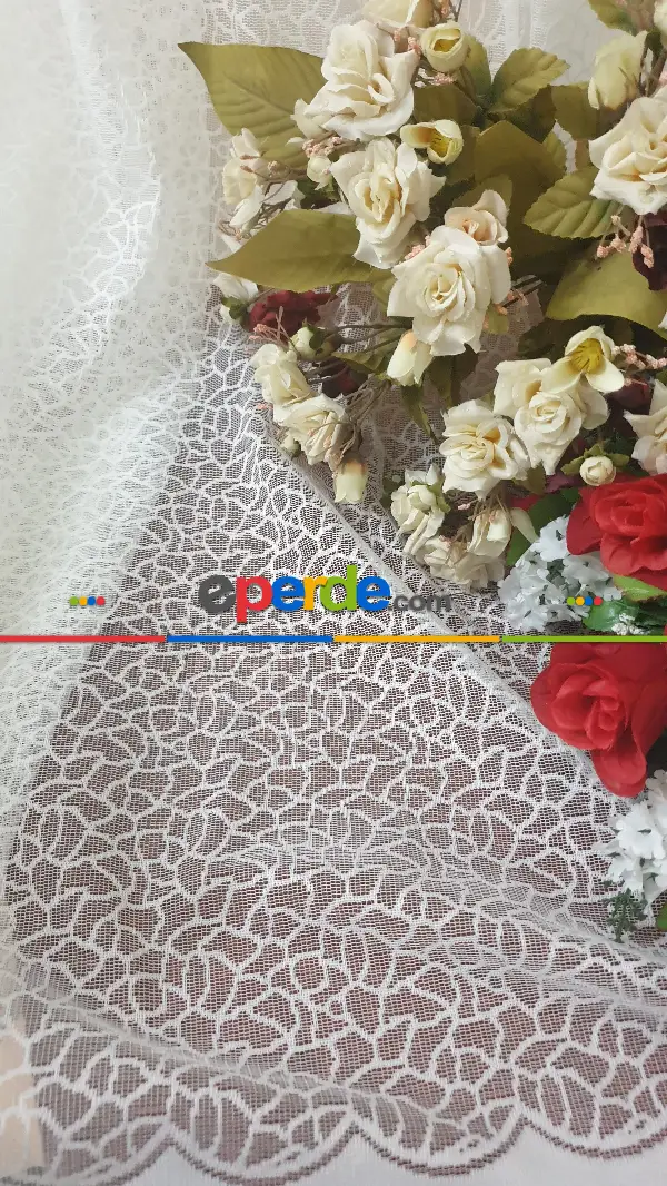 Saçaklı Kruvaze Modeleri Arı Peteği- Beyaz-ekru