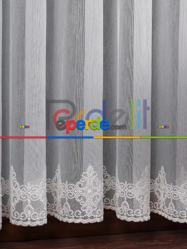 Etek Ucu Nakış İşlemeli Tül Perde