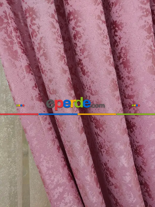 Pembe Rengi Kendinden Desenli Jakar Fon Perde (285 En)- Pembe Koyu