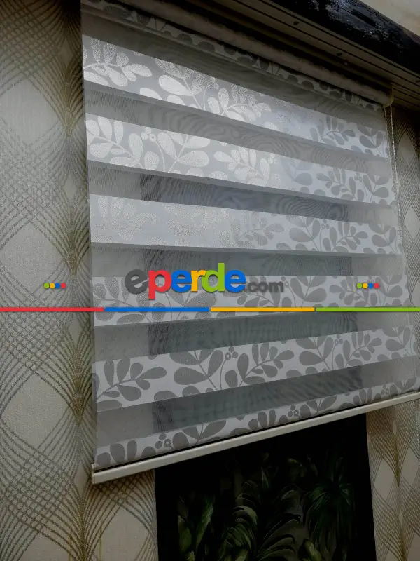 Mutfak - Yapraklı Zebra Perde- Beyaz