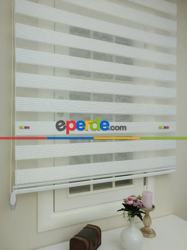 Beyaz Renk Plise Zebra Perde (kalın Zeminli)- Beyaz