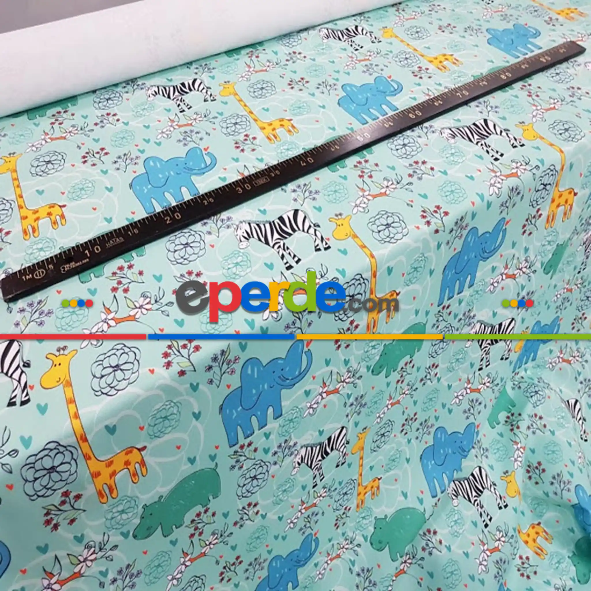 Bebek Odası Fon - Hayvan Desenli Fon Perde Evm1087-4 Kumaşı Kalındır Duck Bezi Değildir- Siyah