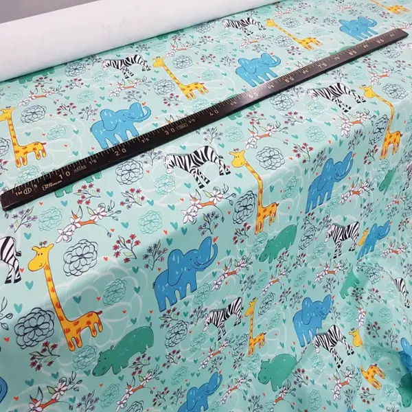 Bebek Odası Fon - Hayvan Desenli Fon Perde Evm1087-4 Kumaşı Kalındır Duck Bezi Değildir- Siyah