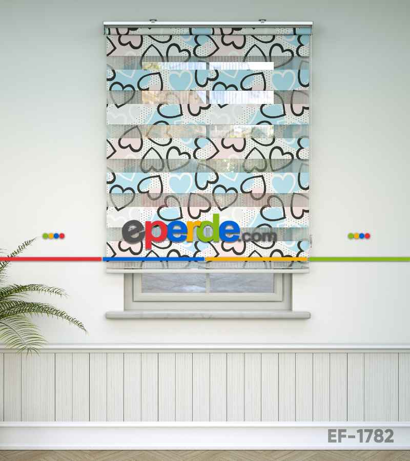 Bebek Odası Zebra -  Kalp Desenli Baskılı Zebra Perde- Çok Renkli