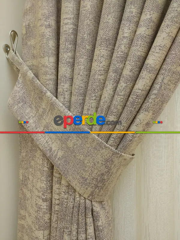 Mürdüm Krem- Düz Jakar Fon Perde (180)- Krem-Mürdüm