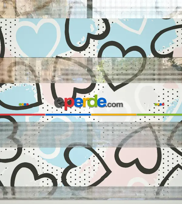 Bebek Odası Zebra -  Kalp Desenli Baskılı Zebra Perde- Çok Renkli