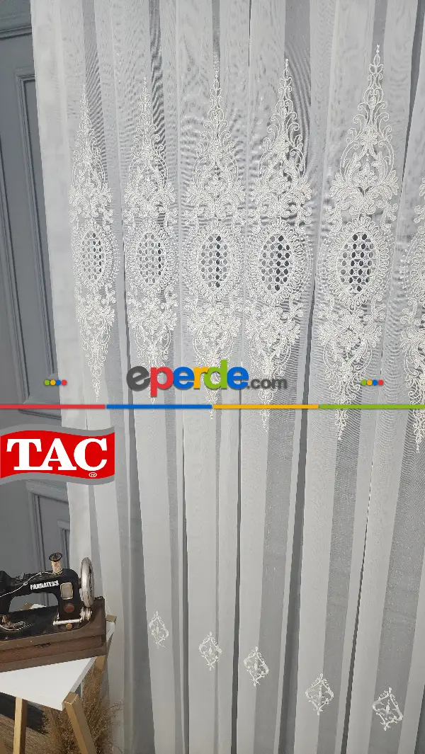 Taç Nakışlı Kort Damask Salon Model Tarz Tasarım Mega Exculusive