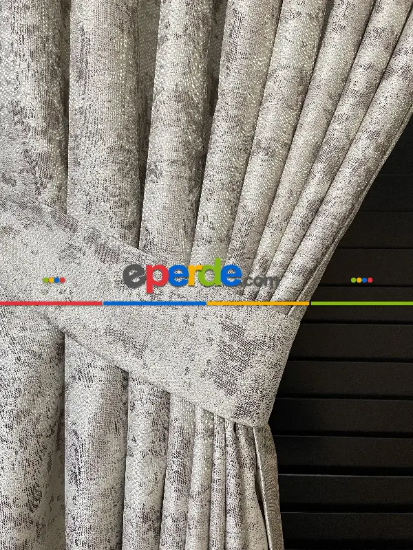 Kahve Bej Rengi Düz Jakar Fon Perde