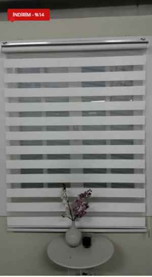 Oturma Odası - Beyaz Bambu Simli Zebra Perde- Beyaz-gümüş Simli