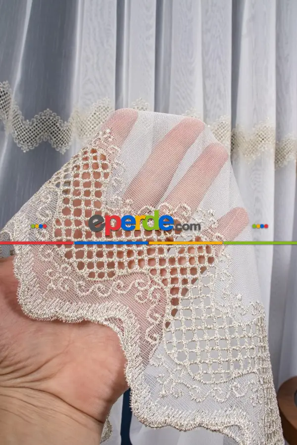 Ekru-altın Nakış İşlemeli Tül Perde