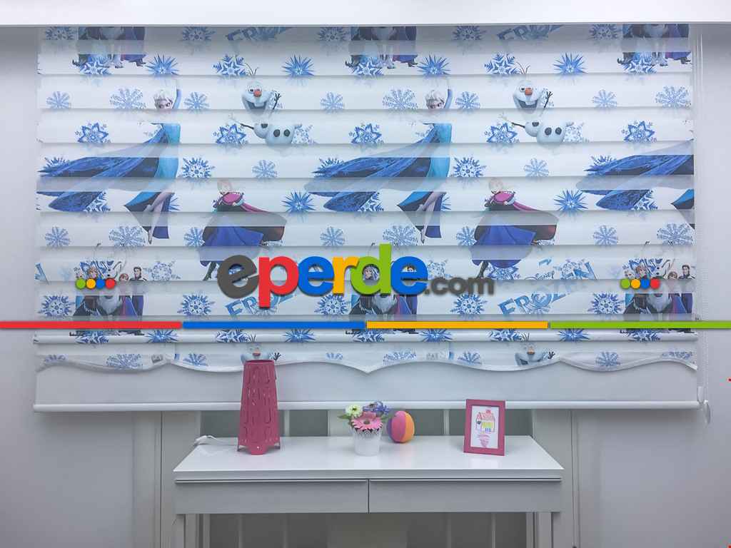 Çocuk Odası - Disney Frozen Karlar Ülkesi Baskılı Zebra Perde- Mavi