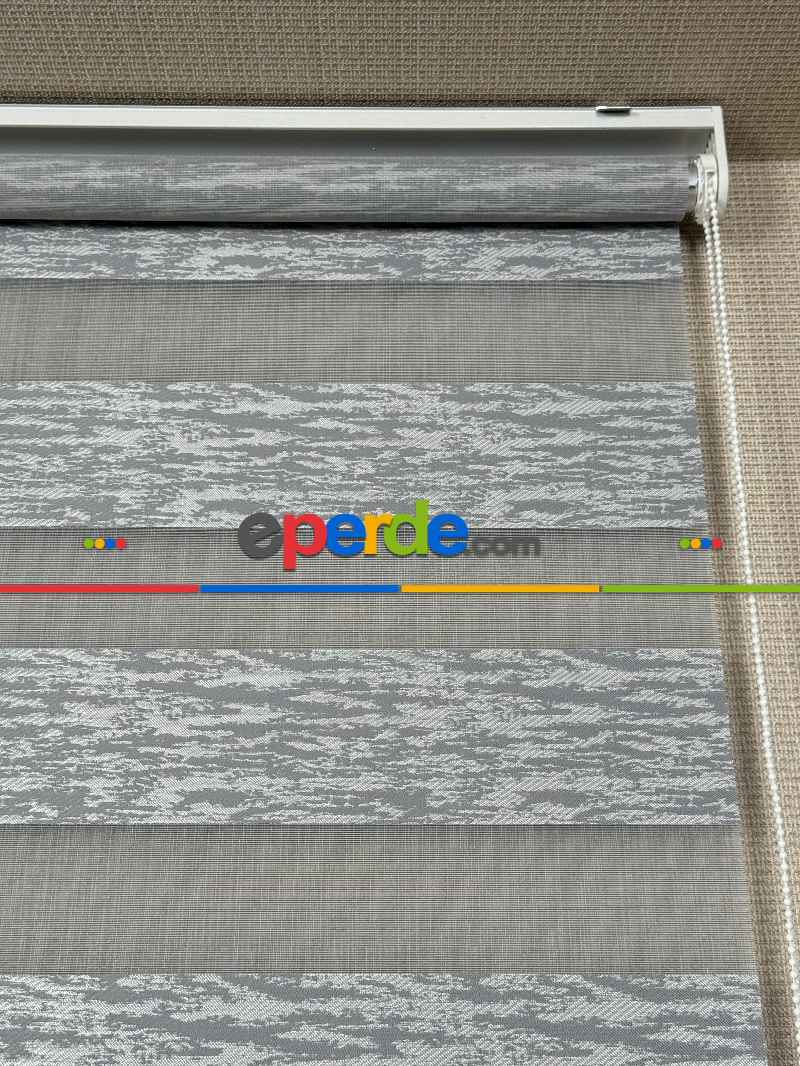 Gri Jakar Dokuma Zebra Perde, Standart Metal Kasalı Yüksek Kalite Kornişe Kolay Montaj Seçenekli