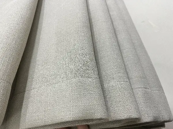 Salon - Bej Fon Kumaşından Katlamalı Perde