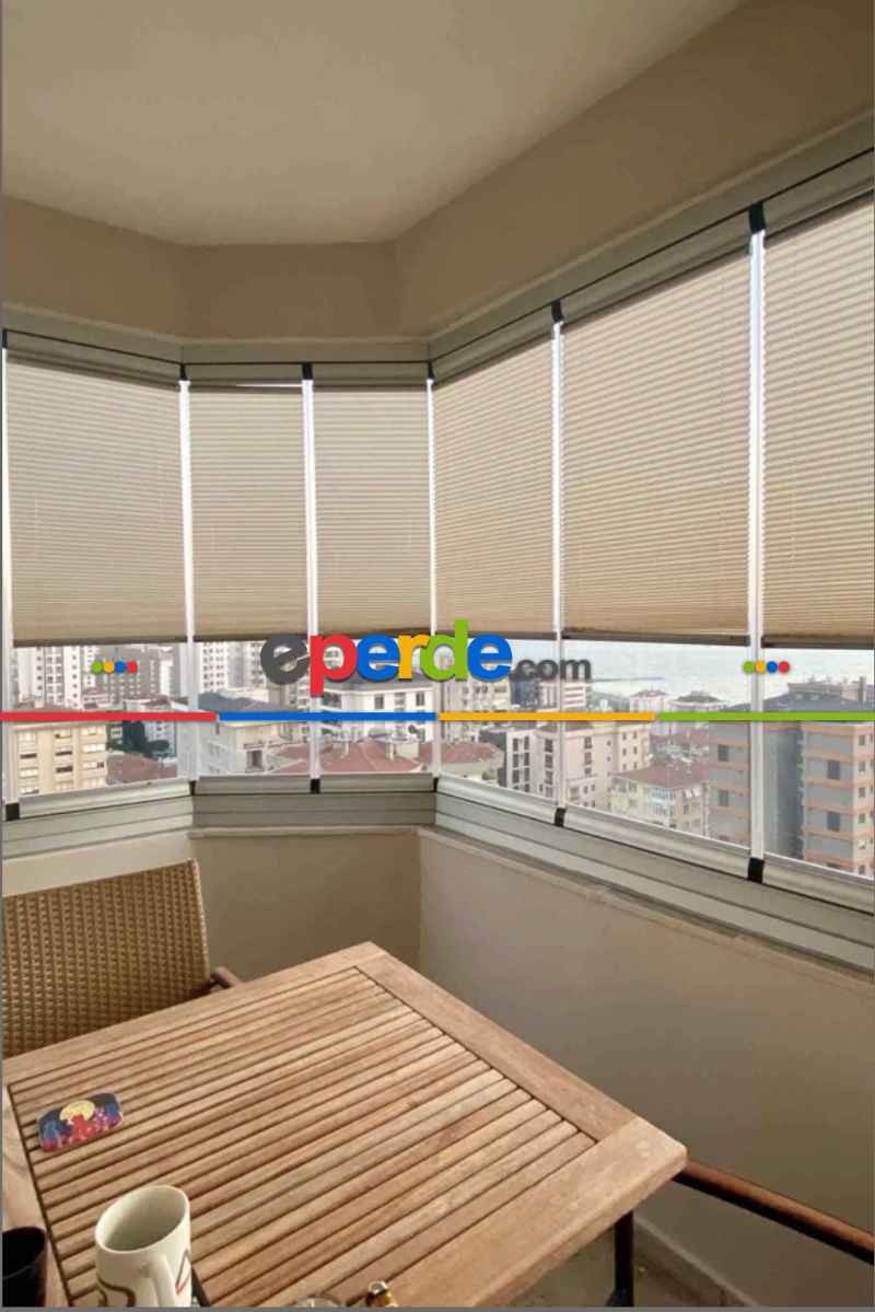 Brillannt Plise Perde - Cam Balkon Perdesi - Pimapen Perdesi - Sütlü Kahve (20 Renk) Kolay Montaj Yaylı Sistem, Vidalı Sistem Veya Yapıştırma