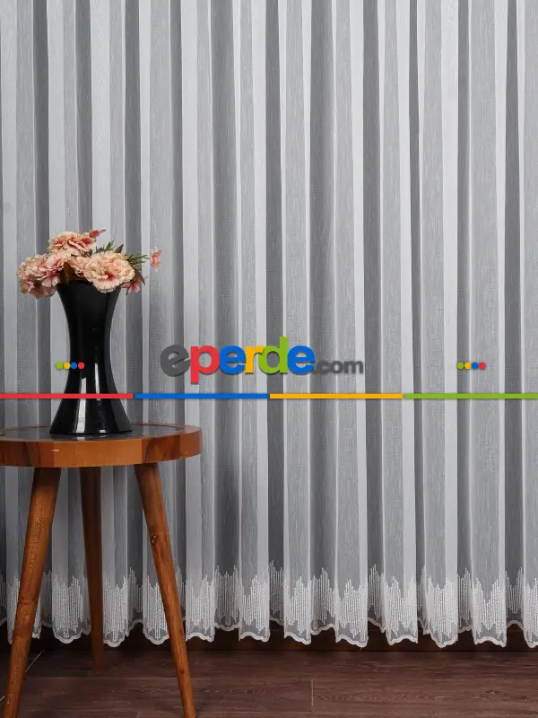 Etek Ucu Nakış İşlemeli Tül Perde