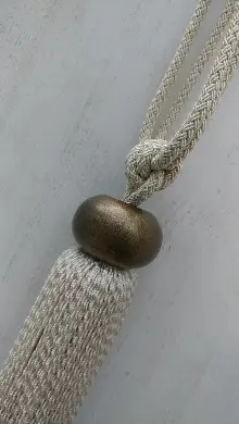 Kahve Ahşap Krem Ekru Braçol Perde Bağı- Ekru