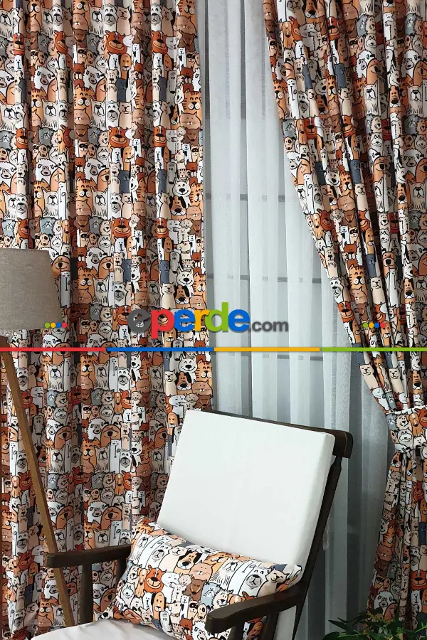 Köpek Resimli Fon Perde K339 H - Kumaşı Kalındır Duck Bezi Değildir.- Gri-Füme-Antrasit-Kahve-Çok Renkli