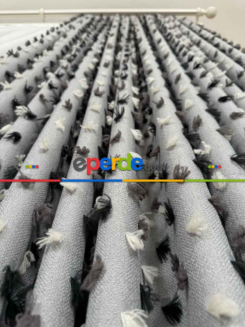 Yatak Odası - Gri Ponponlu Jakar Dokuma, Premium Kalite Serisi Fon Perde