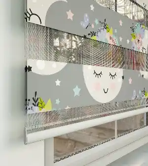 Yıldız Desenli Baskılı Zebra Perde- Çok Renkli