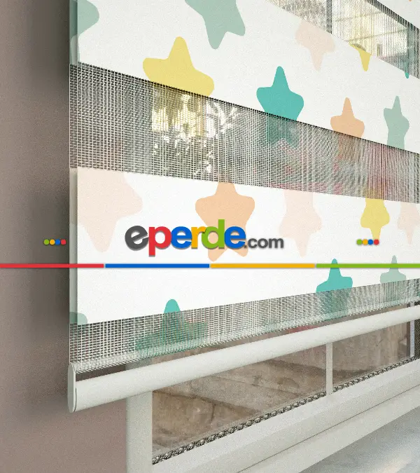 Yıldız Desenli Baskılı Zebra Perde- Çok Renkli