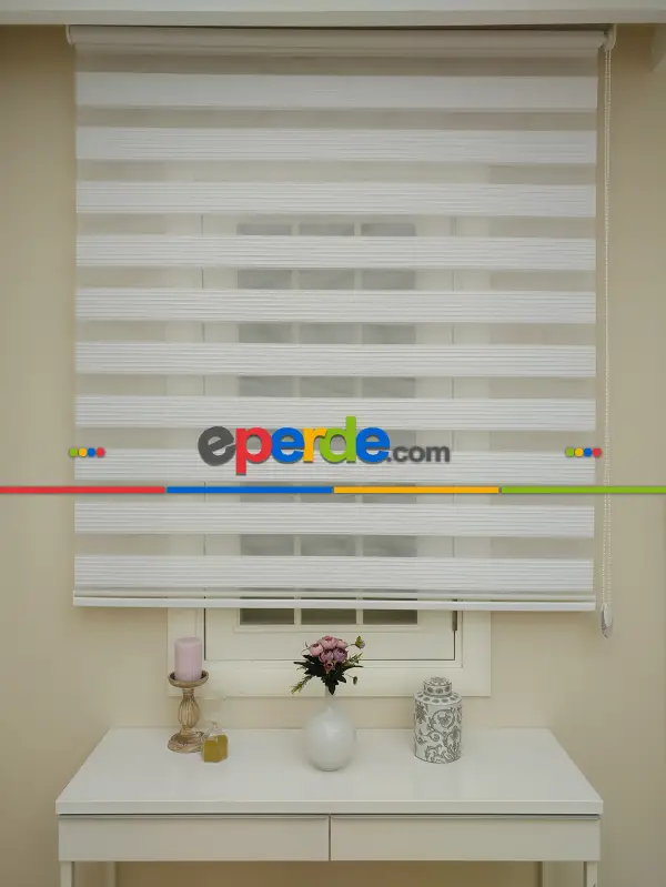 #üreticiden %40 Indirimli Açık Krem Dar Plise Zebra Perde - Beyaz