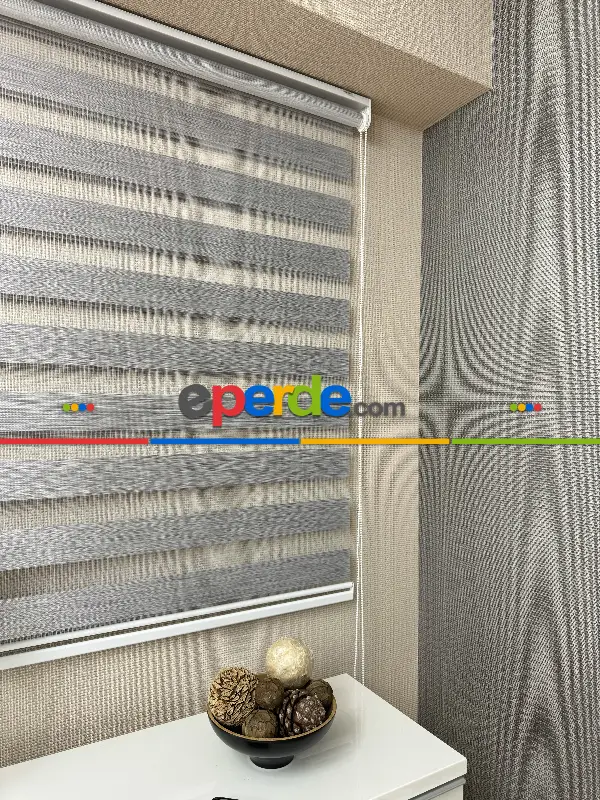 Gri Bambu Zebra Perde, Standart Metal Kasalı Yüksek Kalite Kornişe Kolay Montaj Seçenekli