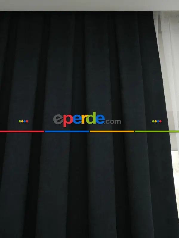 Siyah Düz Fon Perde - Siyah