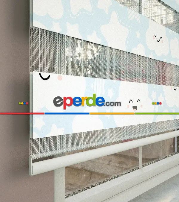 Açık Mavi Bulut Desenli Baskılı Zebra Perde
