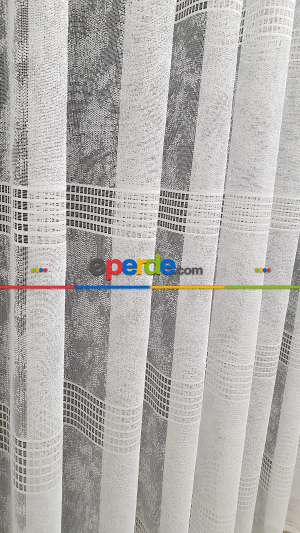 Spor Desen Tül Perde - Karlı Kareli Geometri Desenli - Ekru Açık Krem - Örme Tül