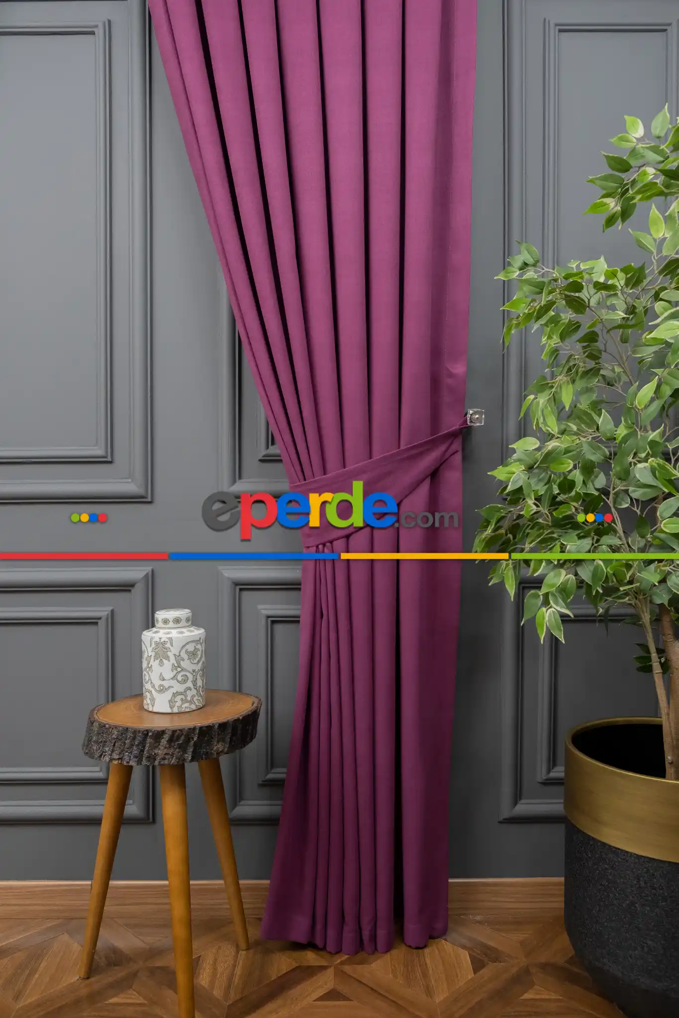 Vişne Rengi Düz Fon Perde Dökümlü En