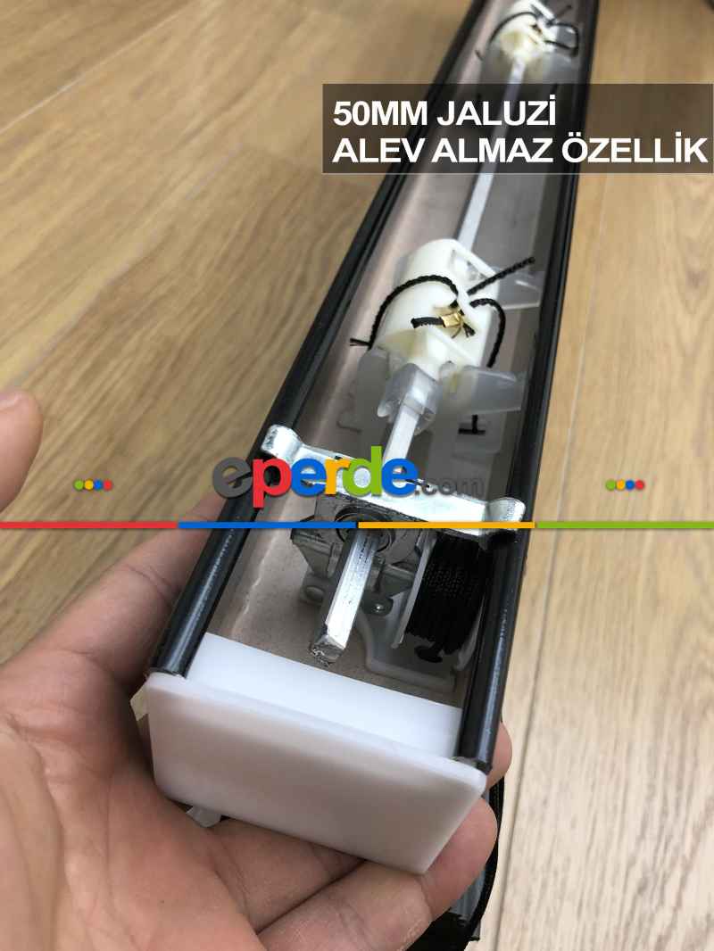 50mm Antrasit Ahşap Efektli Jaluzi Perde Alev Almaz Özellik- Antrasit