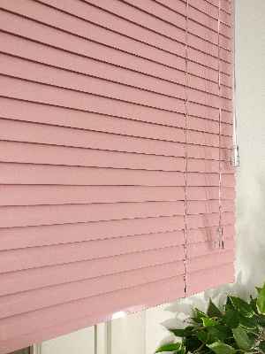 Nova Alamunyum Jaluzi 25 Mm- Pembe Pudra Pembe