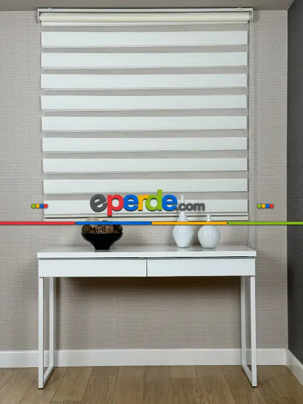 Hazır Ölçülü Krem Pliseli Dar Zebra Perde, Standart Metal Kasalı, Yüksek Kalite Kornişe Kolay Montaj Seçenekli 120cm X 135cm 