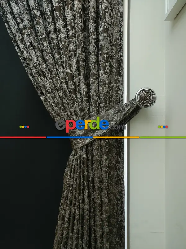 Krem Kahve Desenli Jakar Fon Perde - Kahve