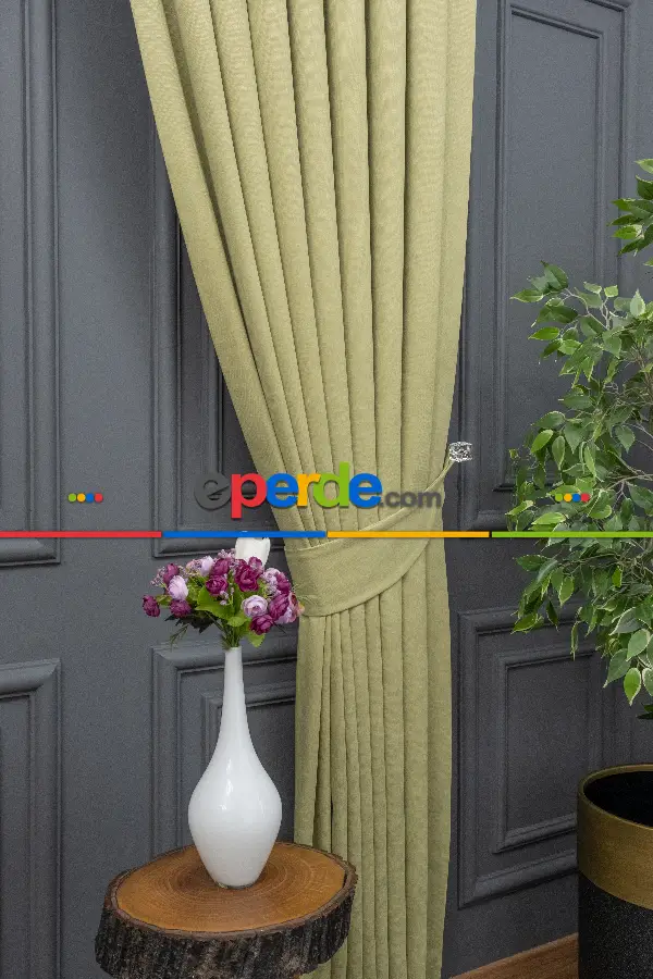 Su Yeşili Rengi Düz Fon Perde En Dökümlü Fon Perde