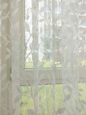 Sarmaşık Yaprak Desenli Özel Örme Dokulu Tül Perde - Ekru