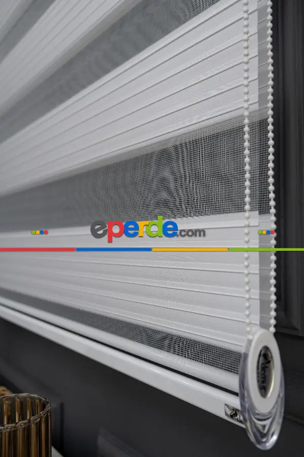 Salon Zebra Perde - Beyaz Renk Yüksek Kalite Pliseli Zebra, Mekanize Perde