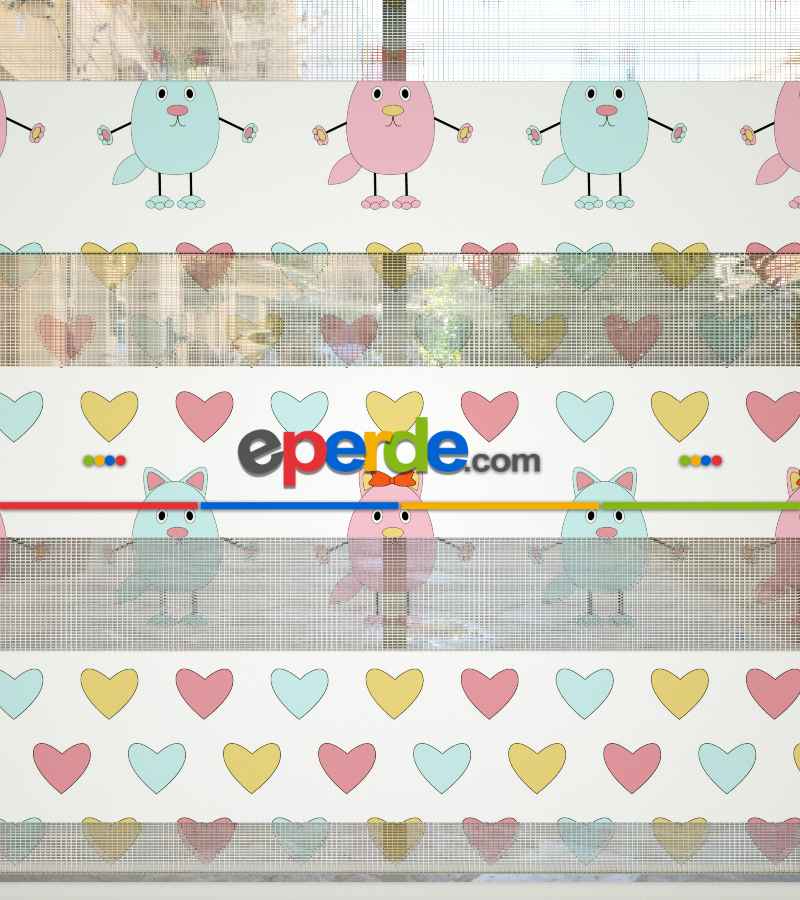 Renkli Kalp Desenli Baskılı Zebra Perde- Çok Renkli