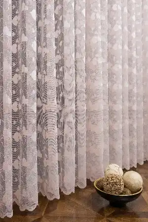 Çocuk Odası Tül - Kalpli Fransız Danteli Örme Tül Pembe