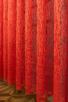 Kırmızı Renk Yanki Tiyatro Tasarım Moda Kruvaze Model Tül Yanki Tül Camkırığı Tül