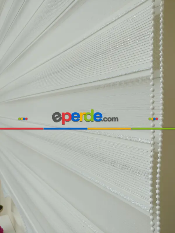 Salon Zebra Perde - Zebra Perde - Micro Pilise - Simli Geçişli Zebra Perde- Gümüş Simli