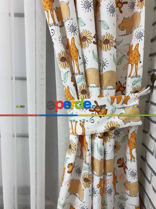 Hayvan Desenli Fon Perde Evm1087-1 Kumaşı Kalındır Duck Bezi Değildir- Siyah-beyaz-pembe Açık