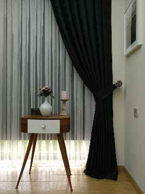 Siyah Renk Jakar Desenli Fon Perde - Siyah