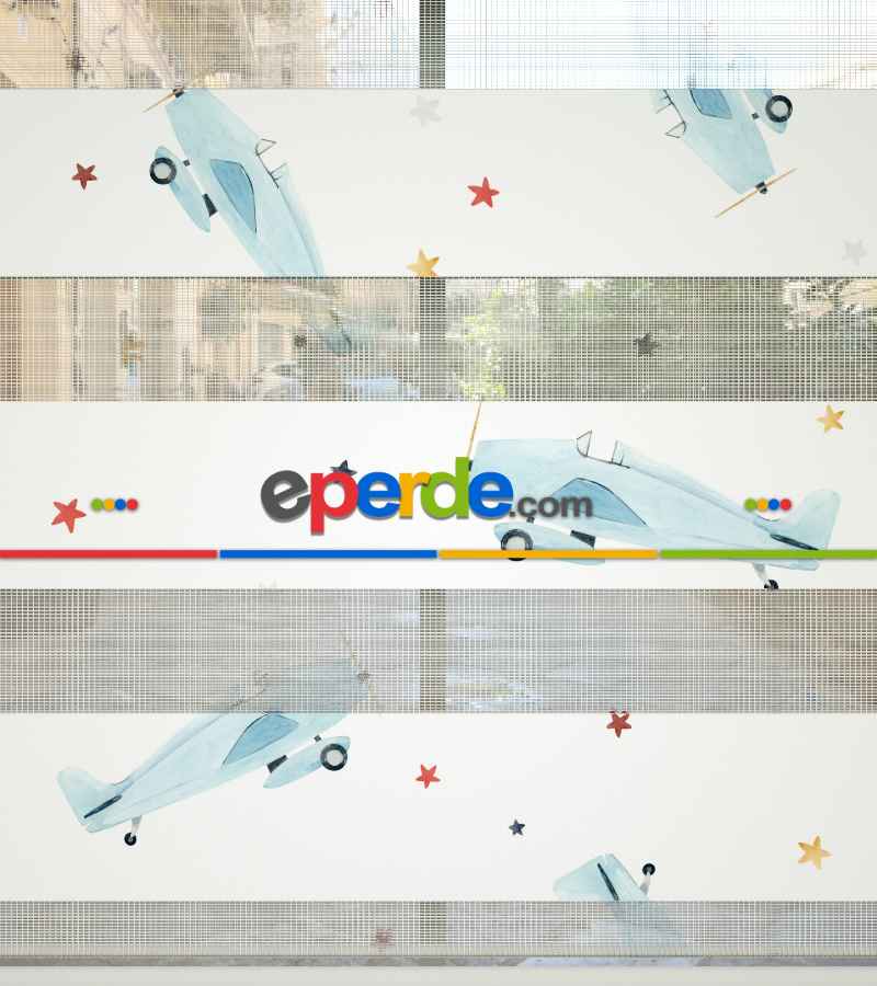 Uçak Desenli Baskılı Zebra Perde- Çok Renkli