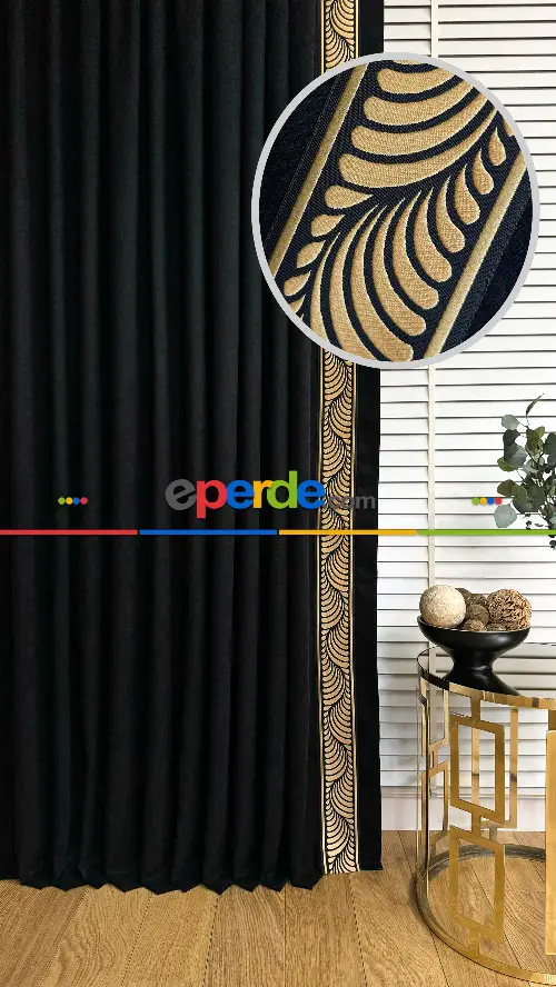 Siyah Altın Fon Perde, Bordürlü Fon Perde, Gold Detaylı Fon Perde, Özel Tasarımdır. Bordür Sonradan Kumaşa Dikildi. Rustik Kornişe Dikiş Seçenekleri Opsiyonel Vardır.