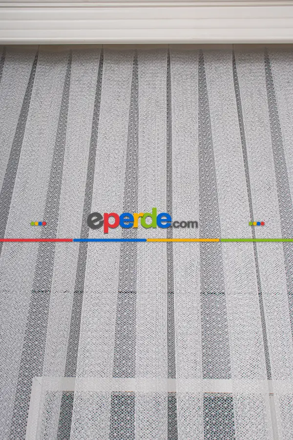 Kız ve Erkek Çocuk Odası Tül Perde - Mini Puantiyeli Örme Tül Perde