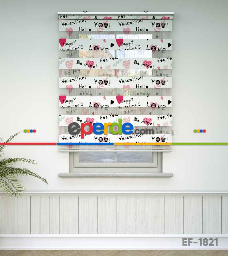 Kalp Desenli Baskılı Zebra Perde- Çok Renkli