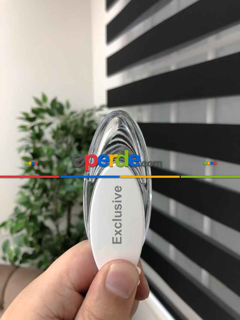 Yüksek Kalite Düz Zebra Perde - Siyah Renk- Siyah