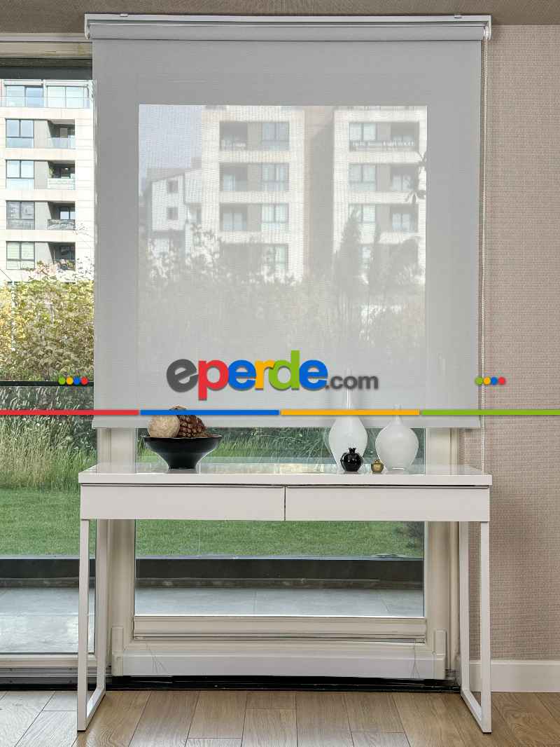 Salon Açık Gri Stor Perde, Standart Metal Kasalı Yüksek Kalite Kornişe Kolay Montaj Seçenekli